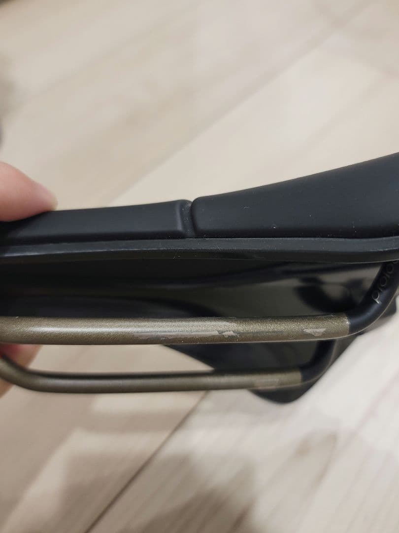 プロロゴ スクラッチ M5 tirox サドル