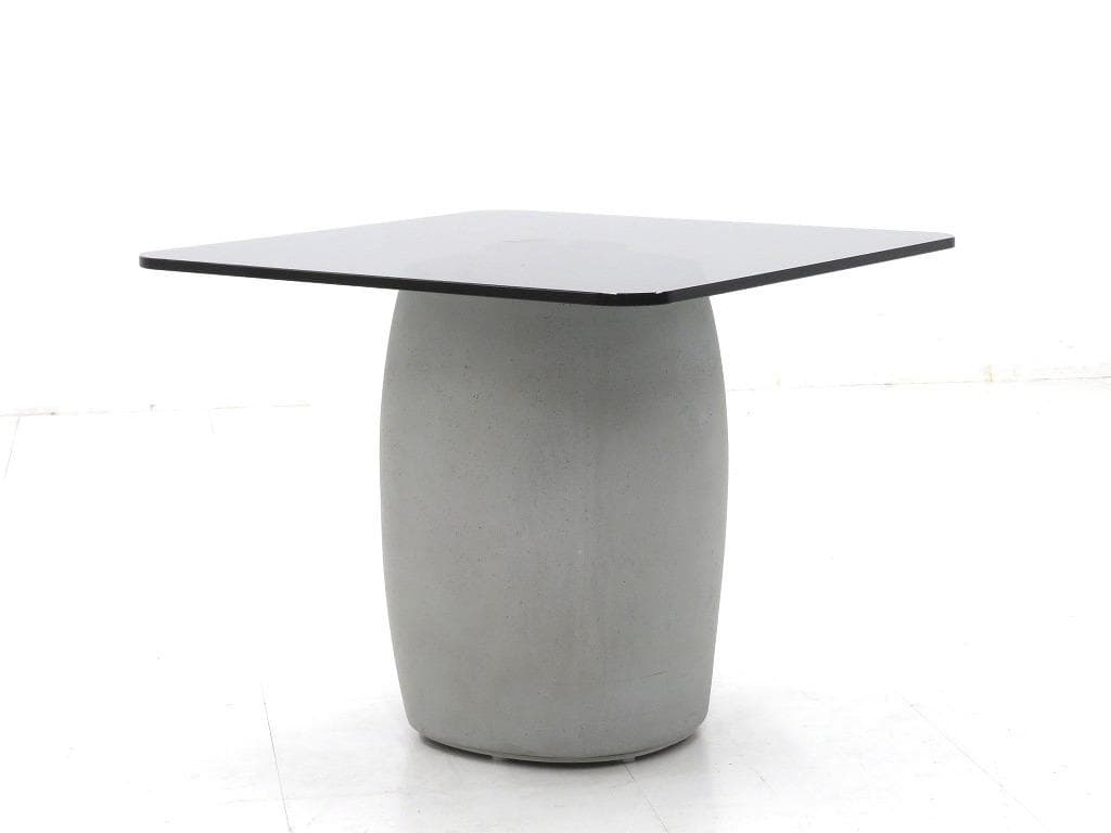 展示品　ボーコンセプト　ガラス　コーヒーテーブル　サイドテーブル　モダン　高級