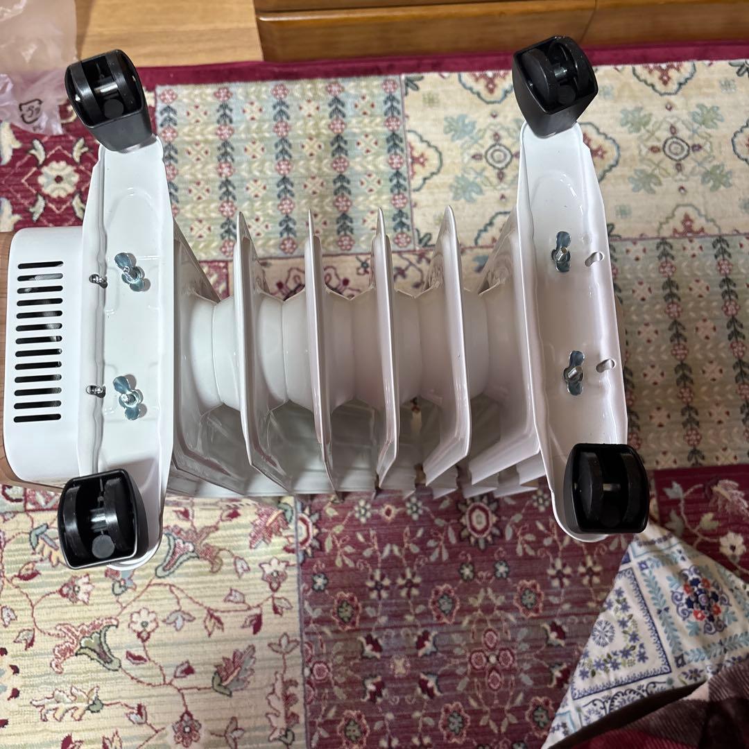 ★アイリスオーヤマ　かわいいオイルヒーター★