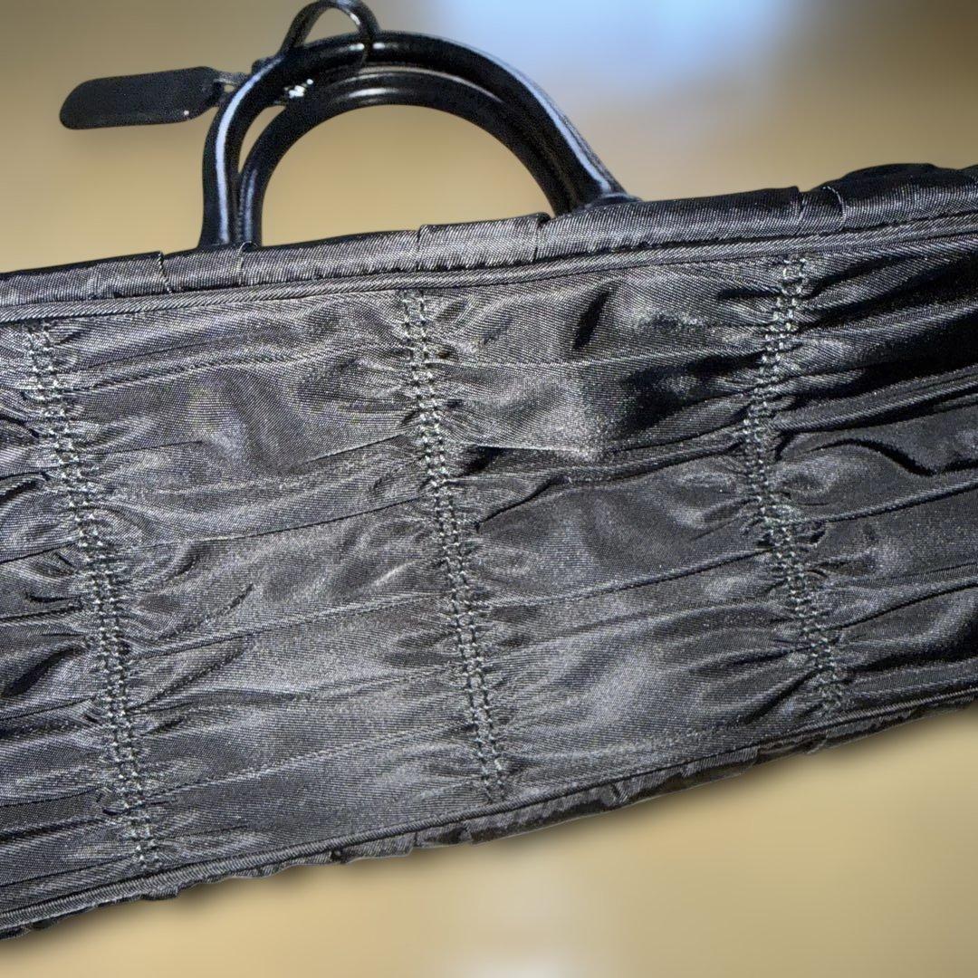 PRADA 2WAYナイロンバッグ 黒 ギャザー