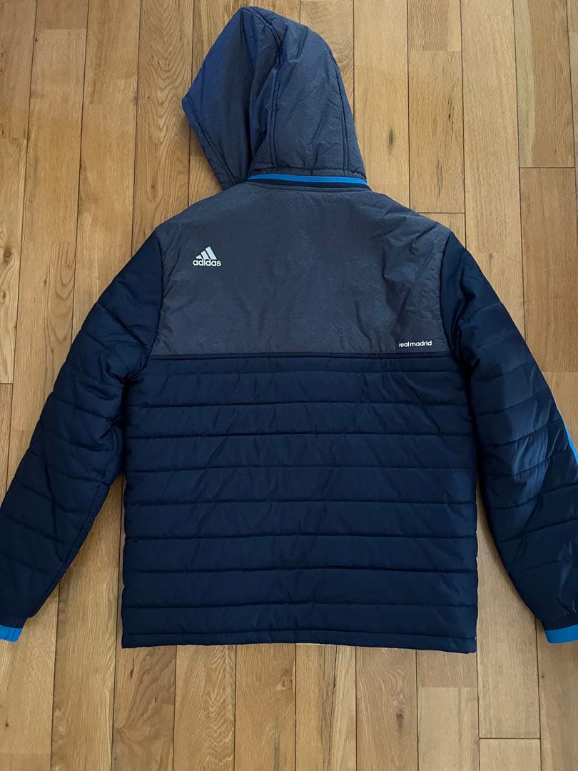 Real Madrid adidas ベンチコート ネイビー