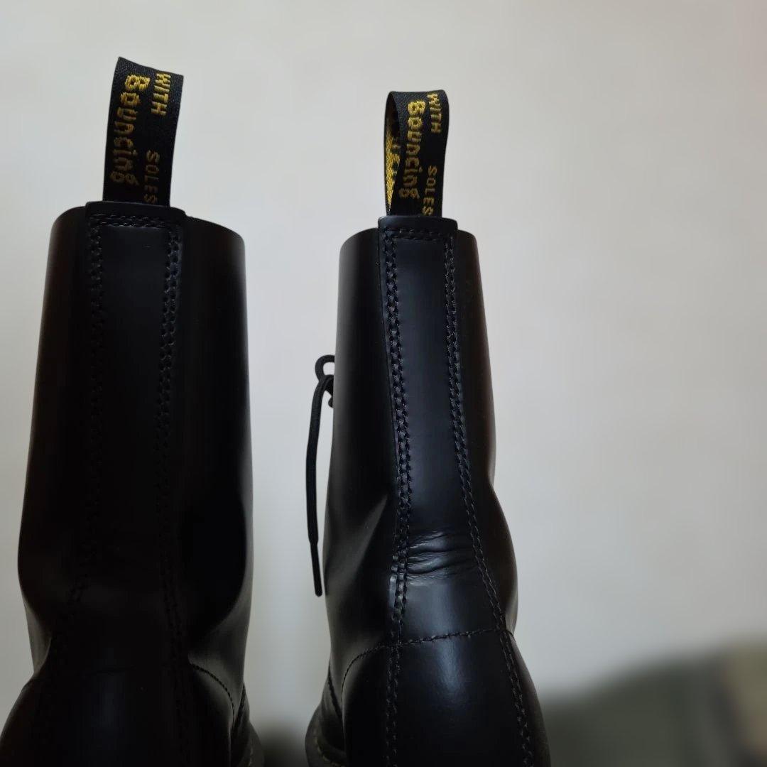 ドクターマーチンブーツ10ホール