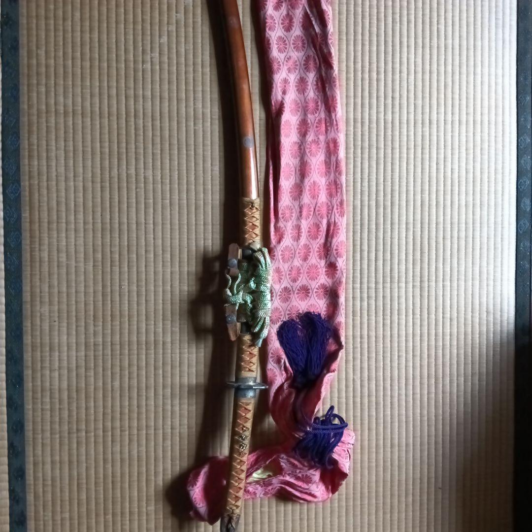 高級模擬家紋入伝統的な鞘付き古いレトロアンティーク袋付ヴィンテージ飾り置物