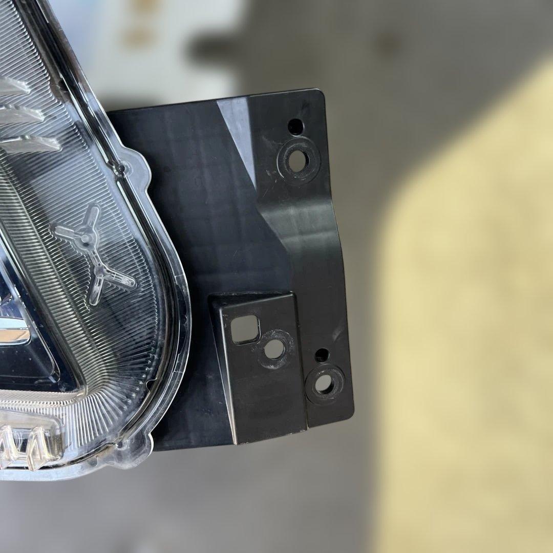 ワゴンRヘッドライト