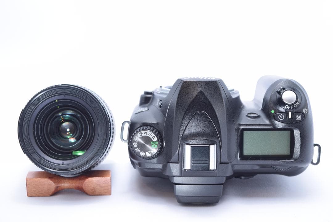 ①Nikon D50 デジタル一眼レフカメラ 28-80mmレンズ　おまけ付き