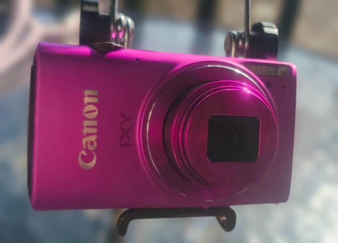 美品Canon IXY 610F ピンク＋豪華ストラップ付