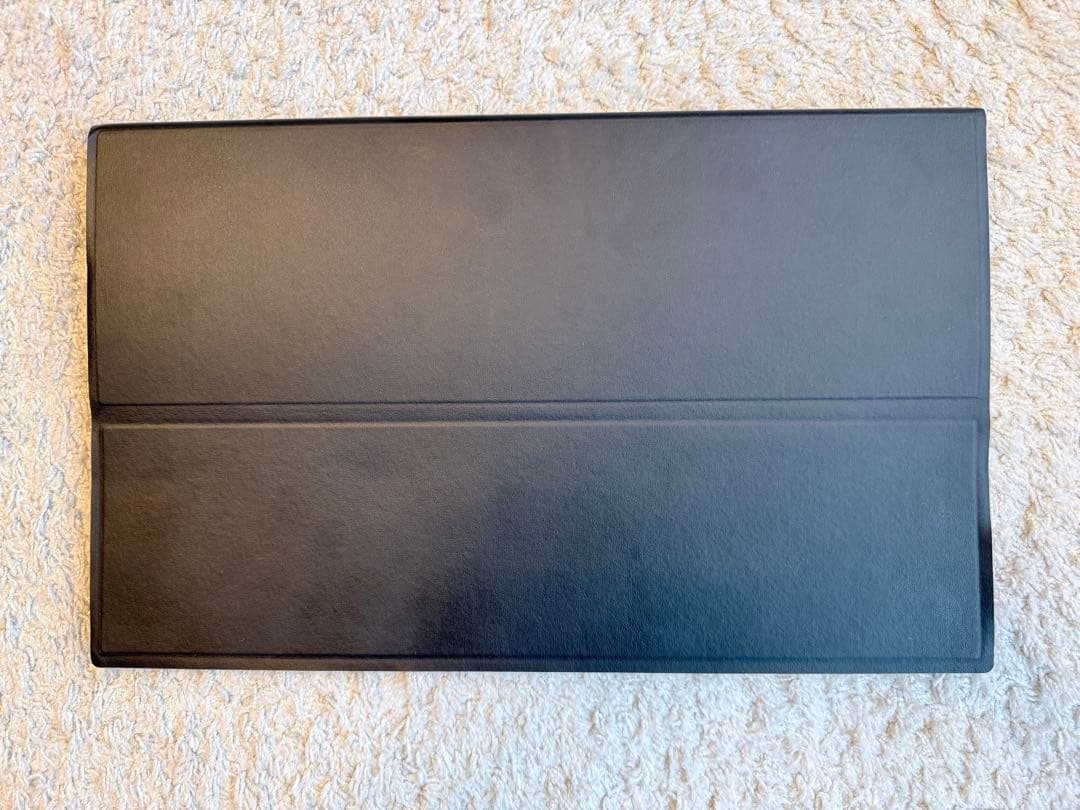 17.3インチ 4K解像度 光沢 HDR10 タッチパネル対応 モバイルモニター