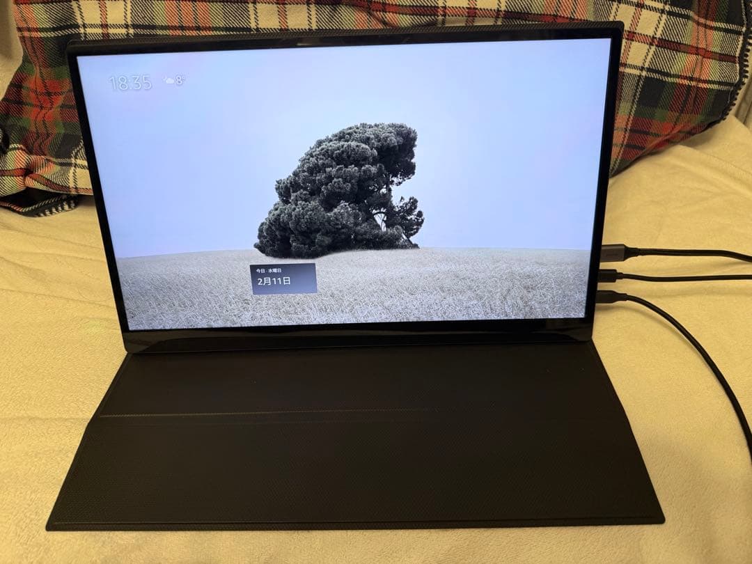 17.3インチ 4K解像度 光沢 HDR10 タッチパネル対応 モバイルモニター