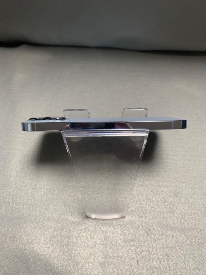 美品 Appleストア版 SIMフリー iPhone13 Pro 128GB