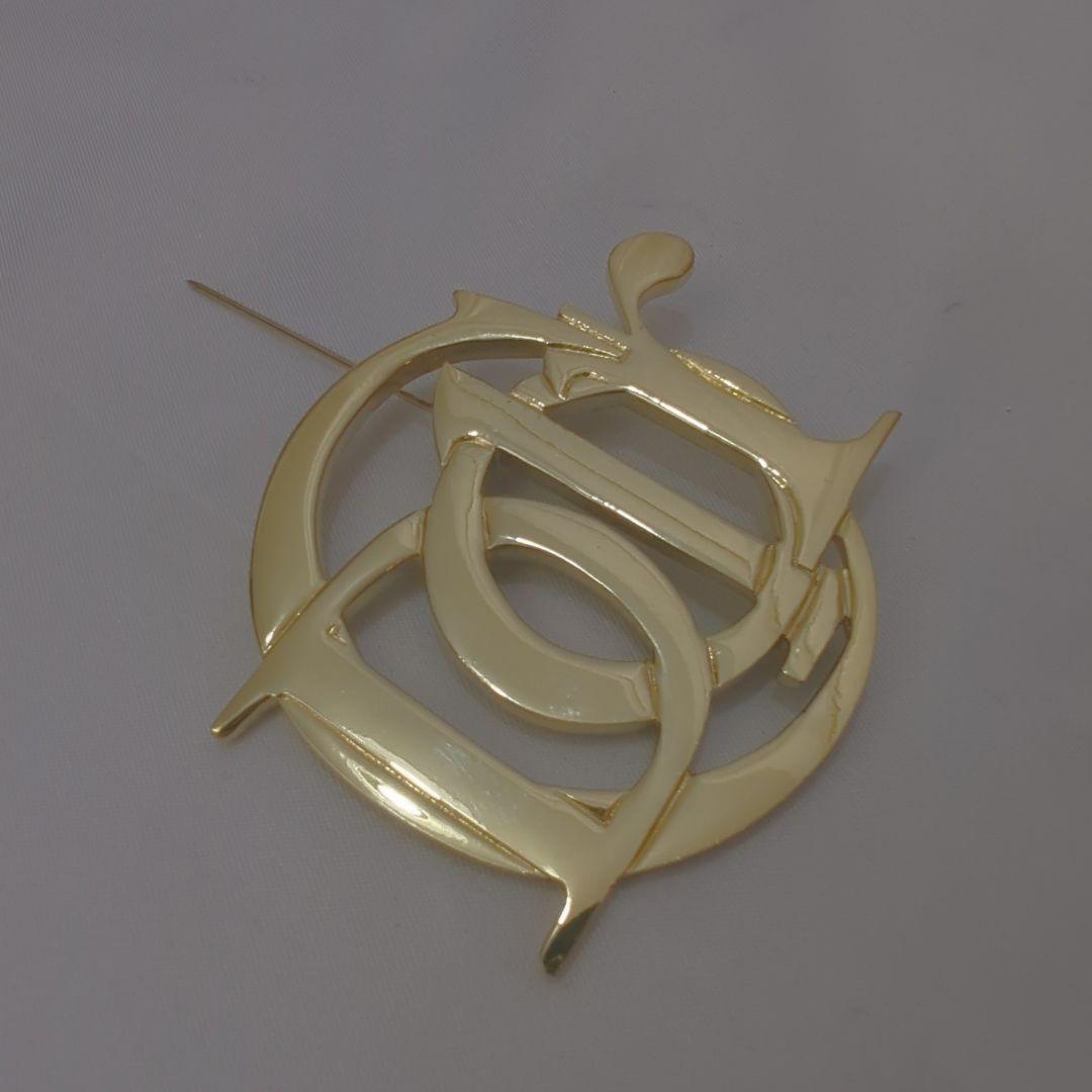 Christian Dior ディオール ロゴ ブローチ