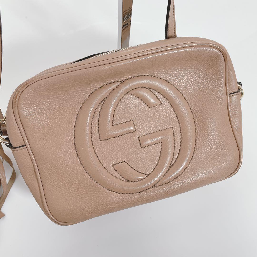 GUCCI ソーホー　ショルダーバッグ ベージュ フリンジ　グッチ