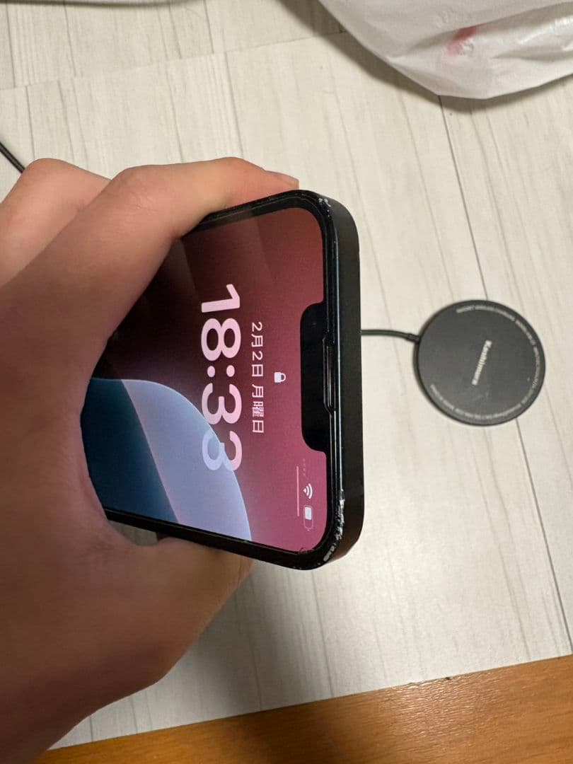 Apple iPhone 13 (ブラック)