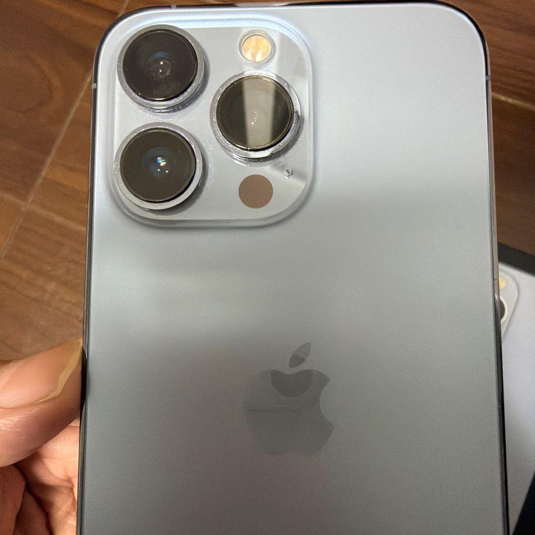 Apple iPhone 13 Pro 256GB シエラブルー本体