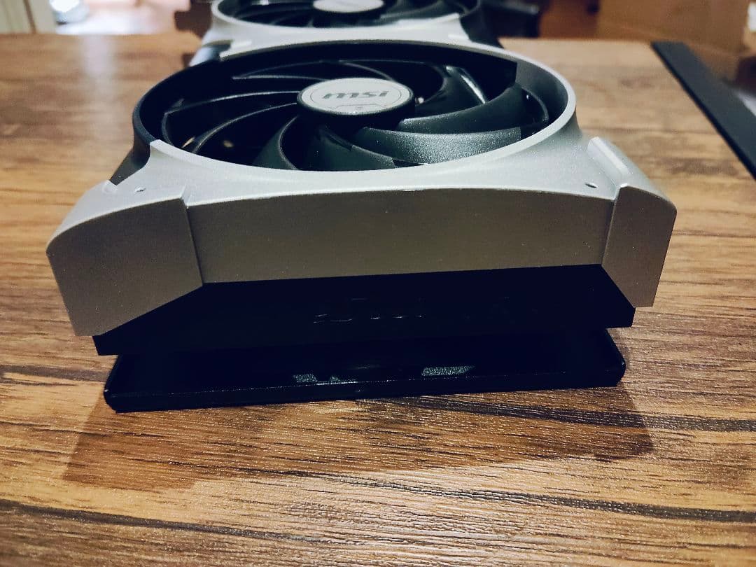 グラフィックボード・グラボ・ビデオカード MSI GEFORCE RTX 5070 12GB VENTUS 2X OC