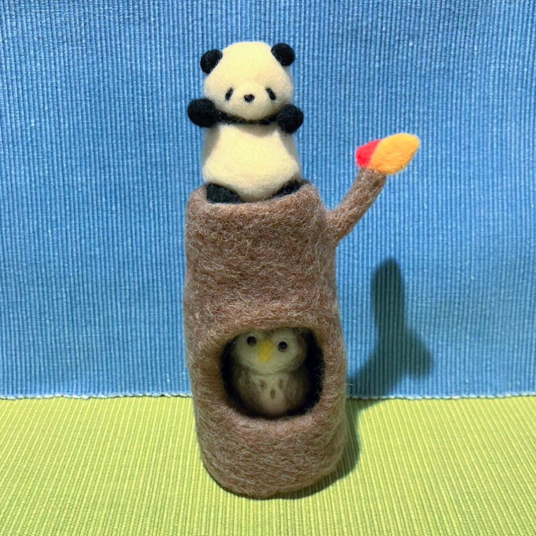 みみ 羊毛フェルト 作品 赤ちゃんパンダの冬のお散歩
