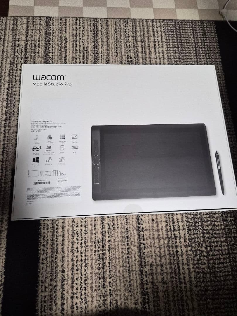 Wacom MobileStudio Pro 16 本体