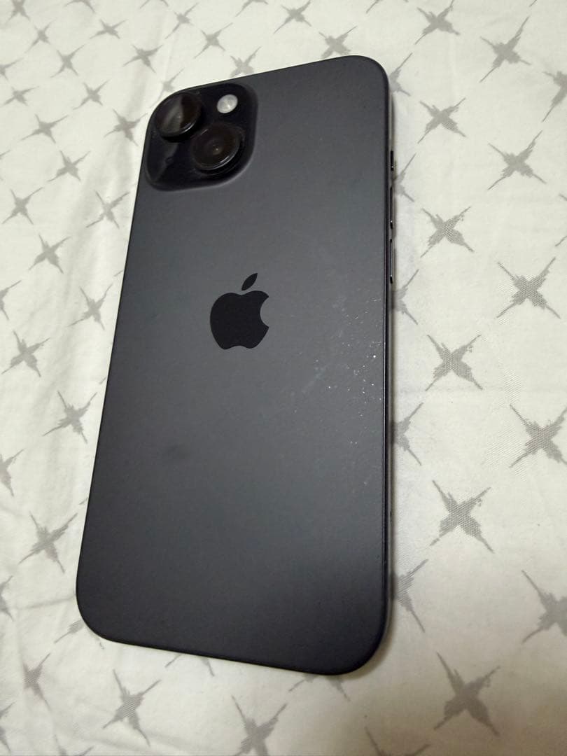 Apple iPhone 15 スペースブラック 本体