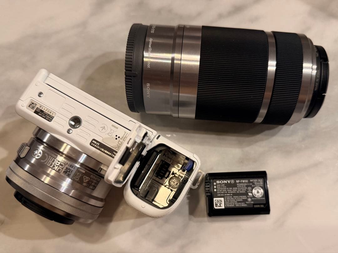 SONY ZV-E10 ダブルズームレンズキット&シューティンググリップ