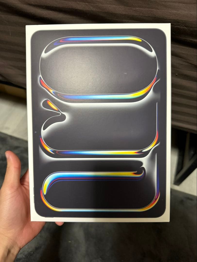 iPad Pro 第7世代11インチバッテリー状態100%
