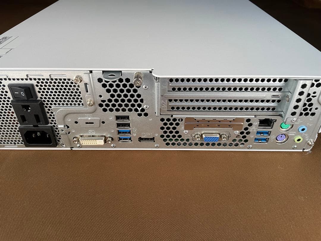 富士通 ESPRIMO 第8世代i7 メモリ16G SSD＋HDD Win11