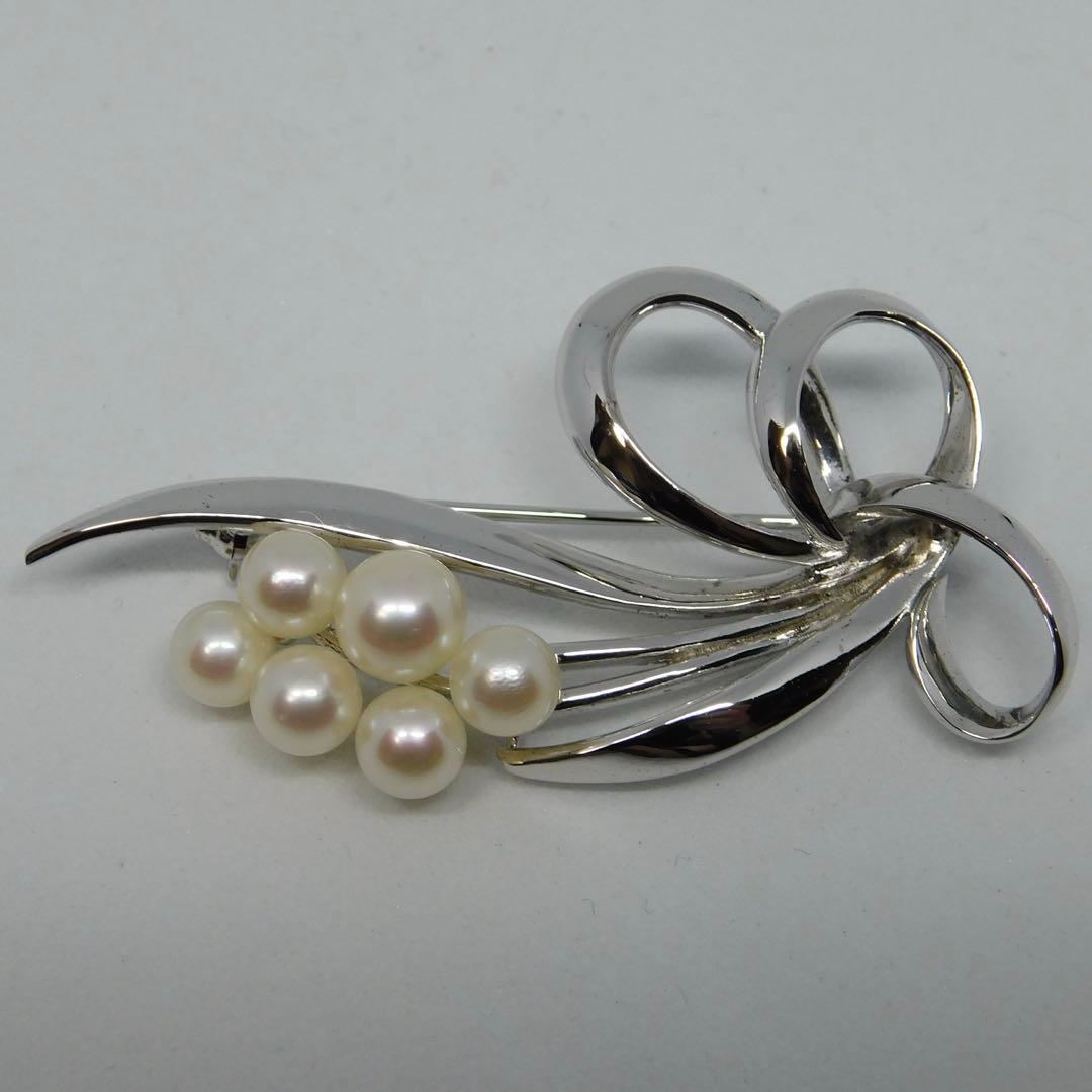 美品 箱付　ミキモト パール 6粒 皇室御用達　コサージュ　シルバー ブローチ