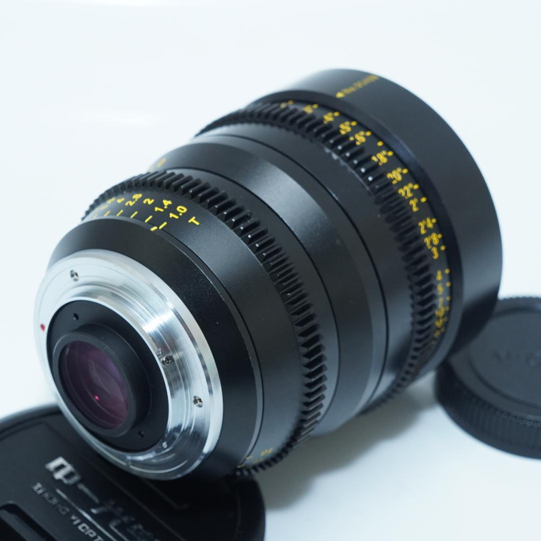SPEEDMASTER CINEMA 25mm T1.0 マイクロフォーサーズ用
