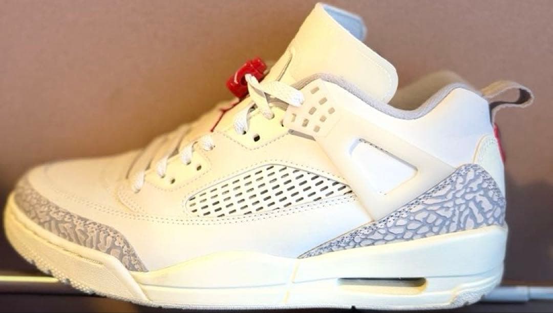 28cm ナイキジョーダン スパイジーク LOW 正規品