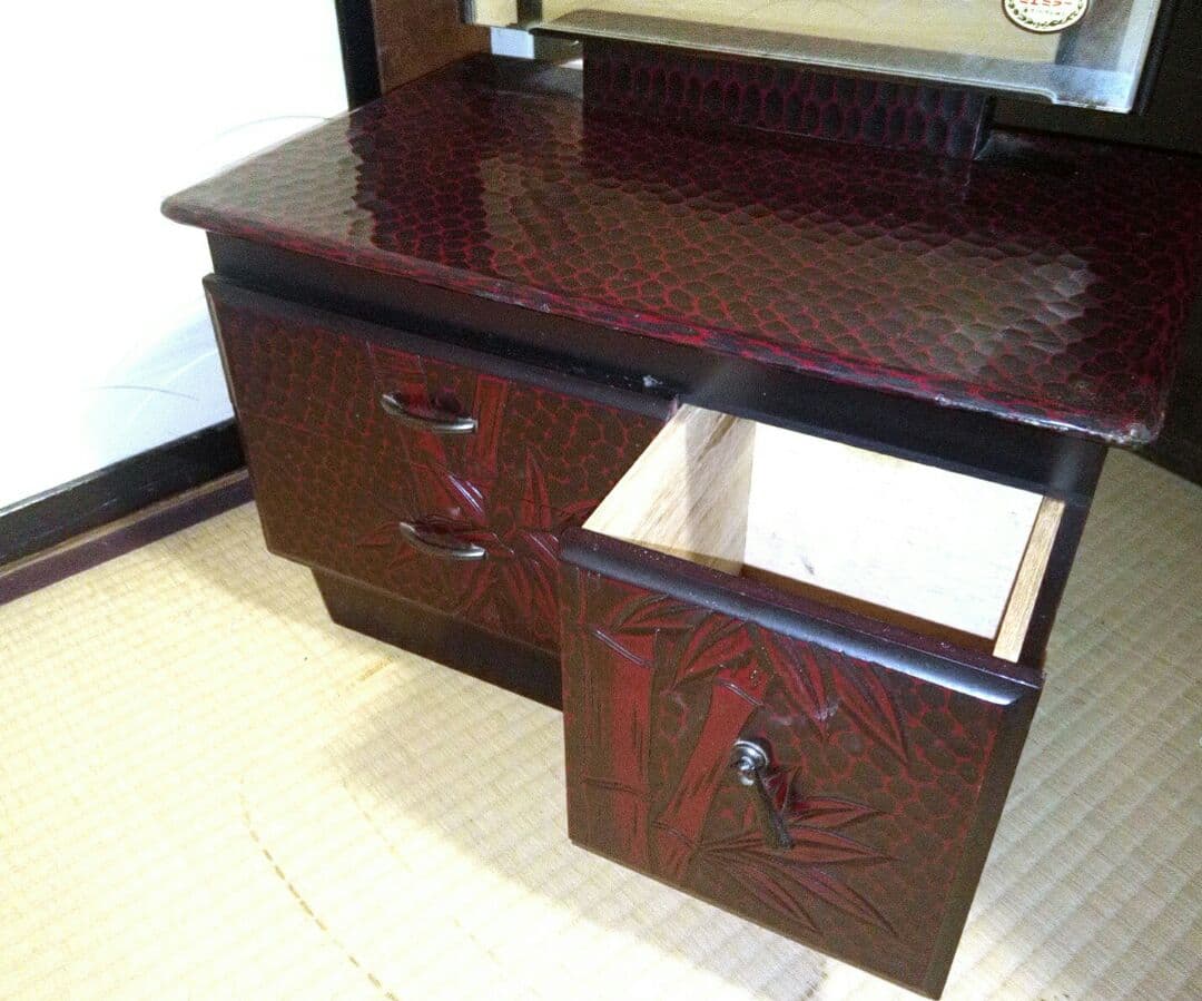 鎌倉彫風 鏡台　ドレッサー　アンティーク　ヴィンテージ　化粧台　収納家具