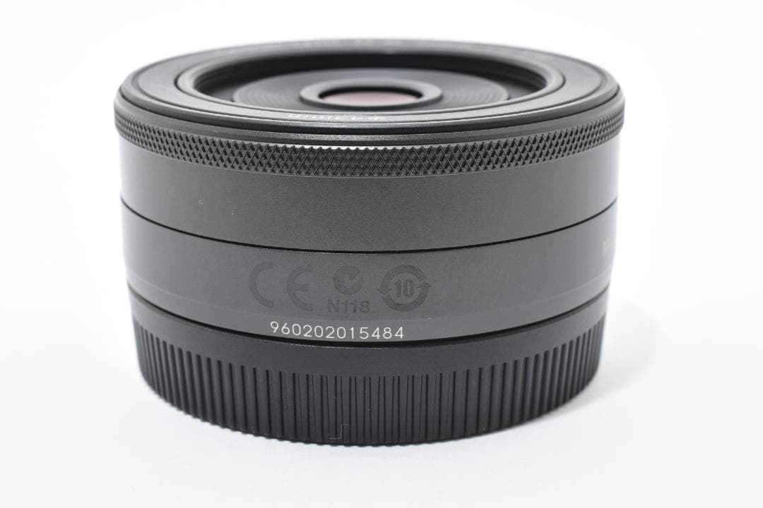 超美品 キヤノン EF-M 22mm f2 ブラック フィルター付き Canon