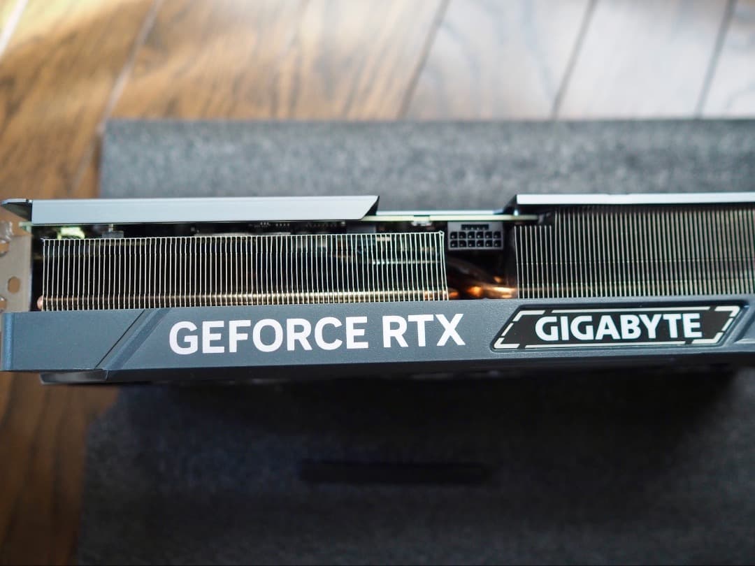 ギガバイト GeForce RTX 4070Ti EAGLE OC 12G