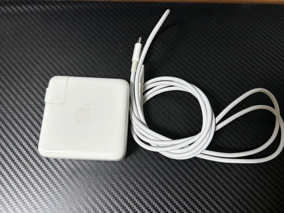 MacBook Pro13 2020 16G 1TB UK配列