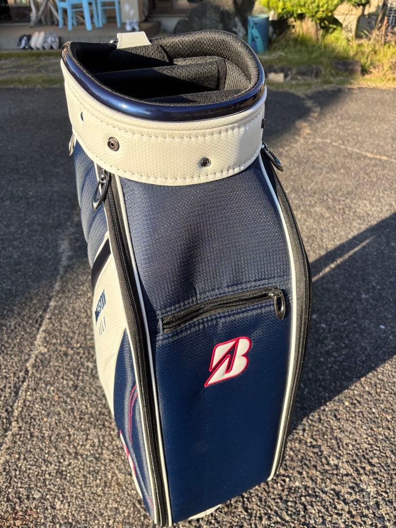 新品未使用品 ブリヂストンスポーツ CBG222TR 軽量キャディバッグ 9型