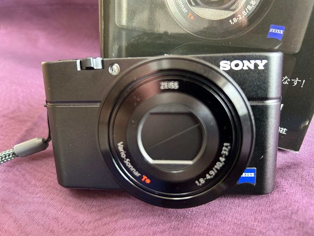 ほぼ未使用美品　Sony Cyber-shot RX100 撮影ガイド本付き