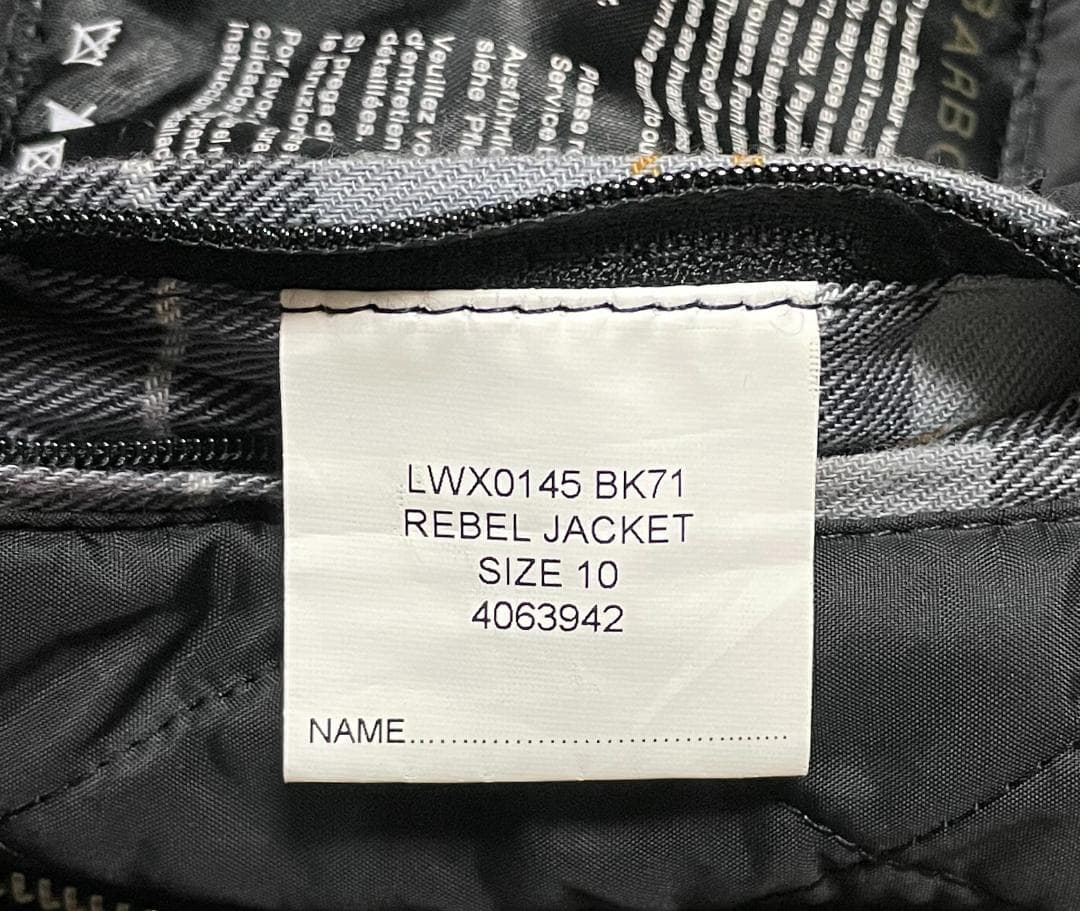 日本未発売 バブアー【BARBOUR】フード付きワックスコットンジャケット 黒L