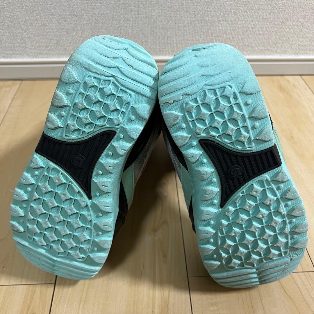 【即日発送】BURTON スノボブーツSTARSTRUCK BOA 22.0cm