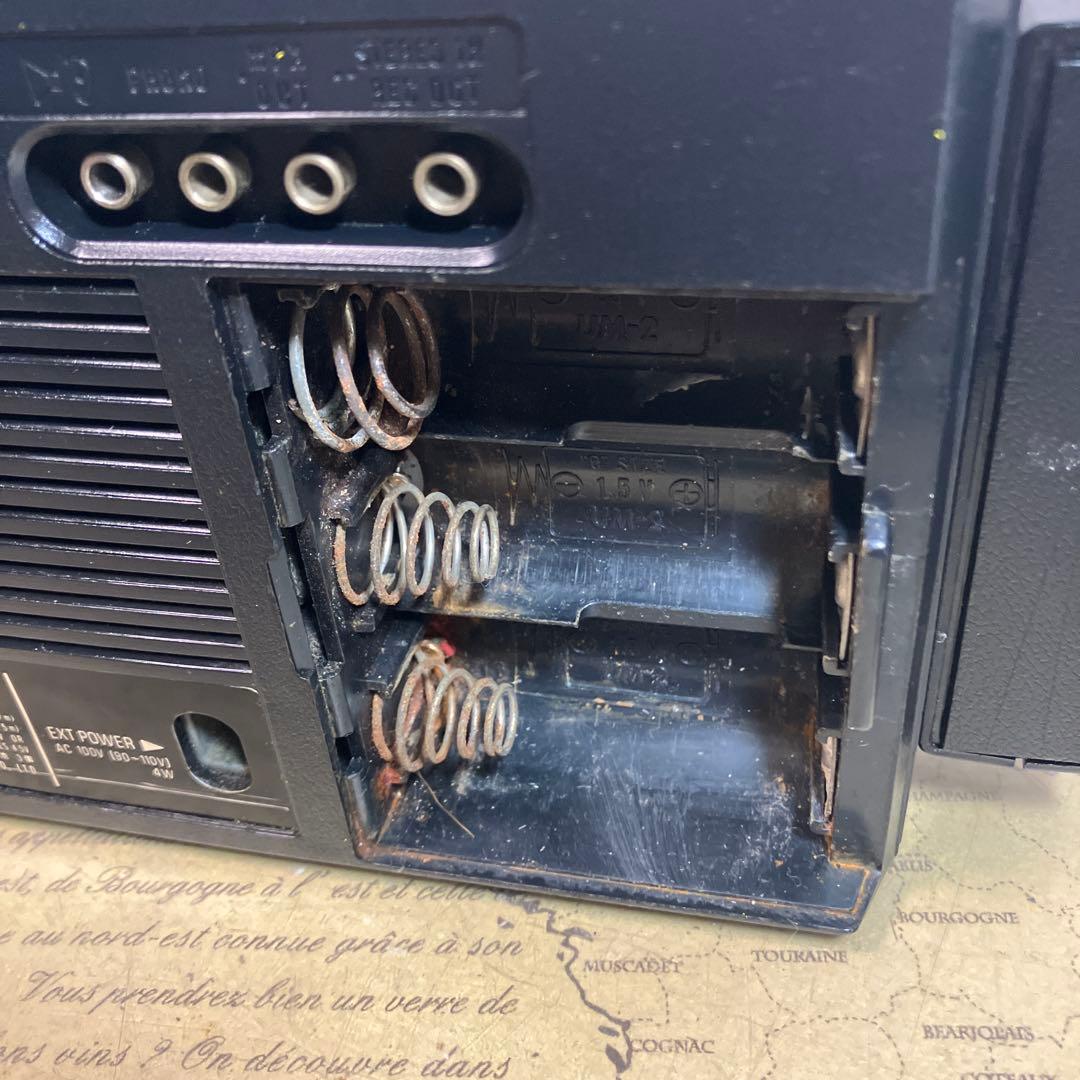 これぐらい美品だと持っていても気持ちが良いですね　ナショナル　ワールドボーイGX