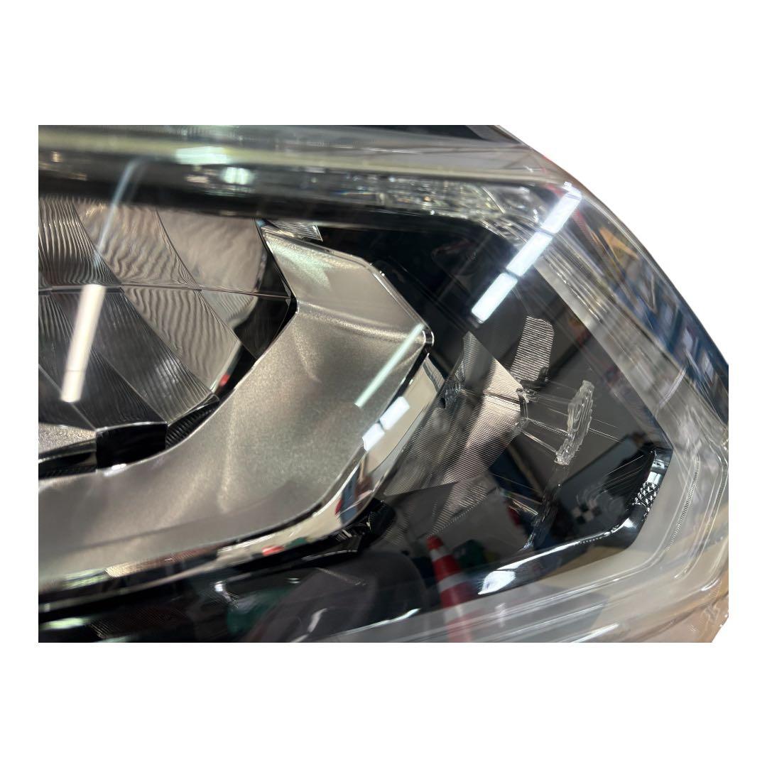 エクストレイル　T32 LEDヘッドライト　運転席側