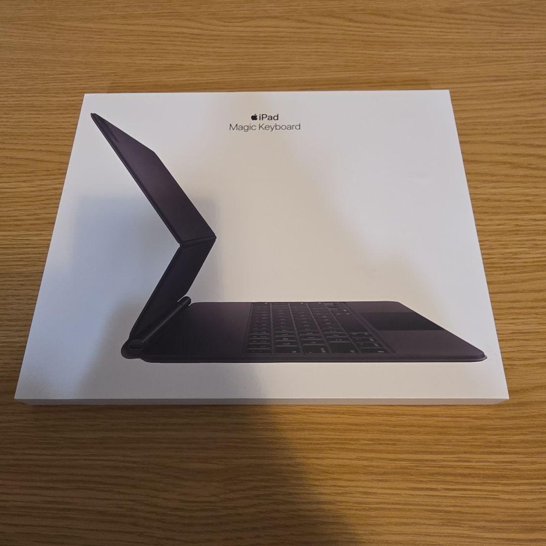 目*黒様 Apple MagicKeyboard 12.9インチ用　 第5世代