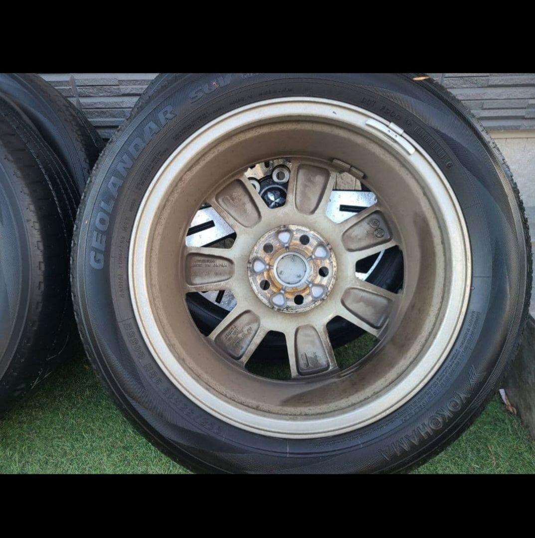 デリカ　D5　純正タイヤホイールセット　4本　ナット付き