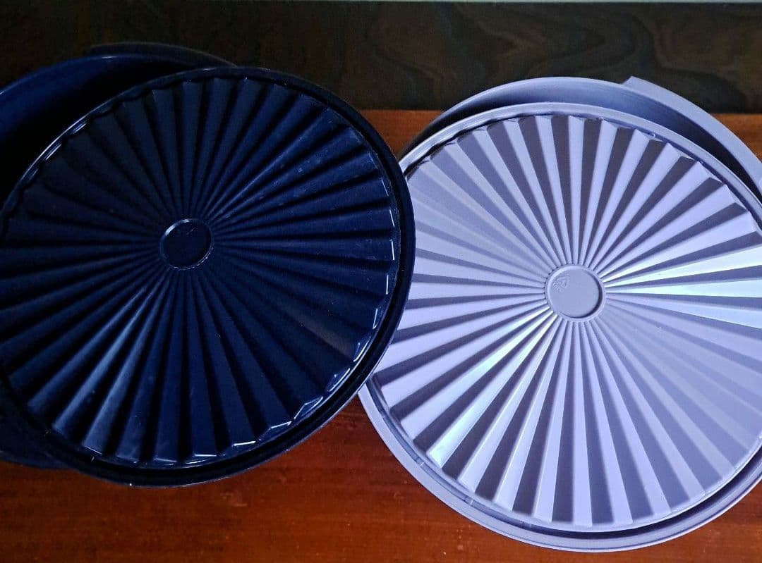 Tupperwareマキシデコレータ5.5L保存容器 ネイビーパープル2個セット