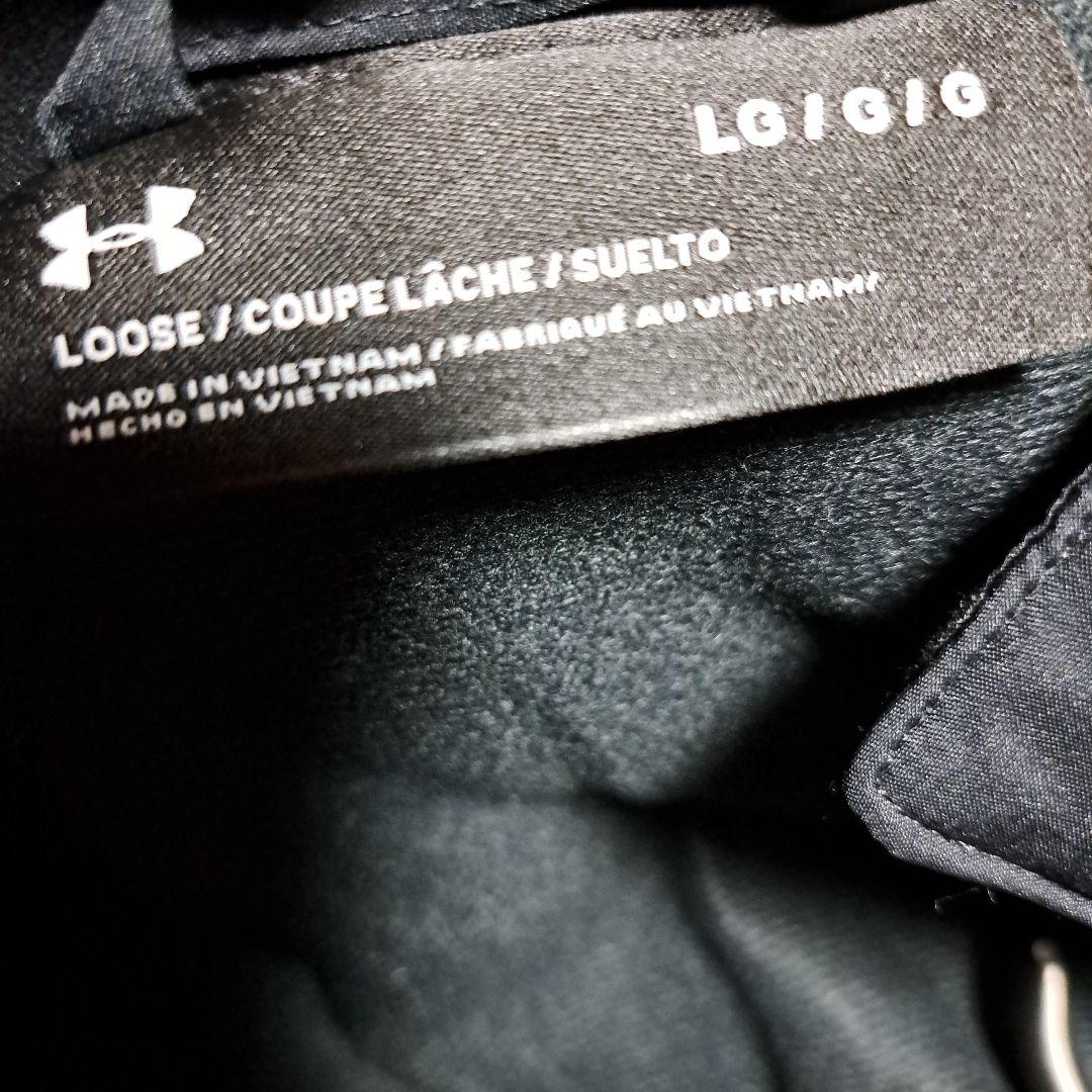 アンダーアーマー　 ベンチコート　Lサイズ ブラック　美品