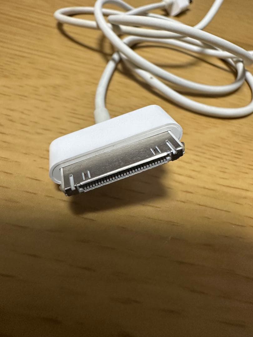 ［値下げ中］iPod classic 80GB USBケーブル付き