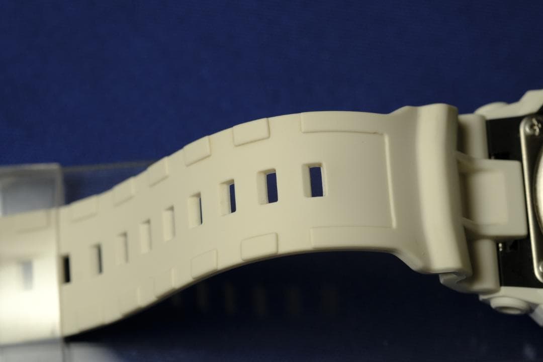 【良品】G-SHOCK GAW-100B 電波ソーラー／ビッグケース (131)