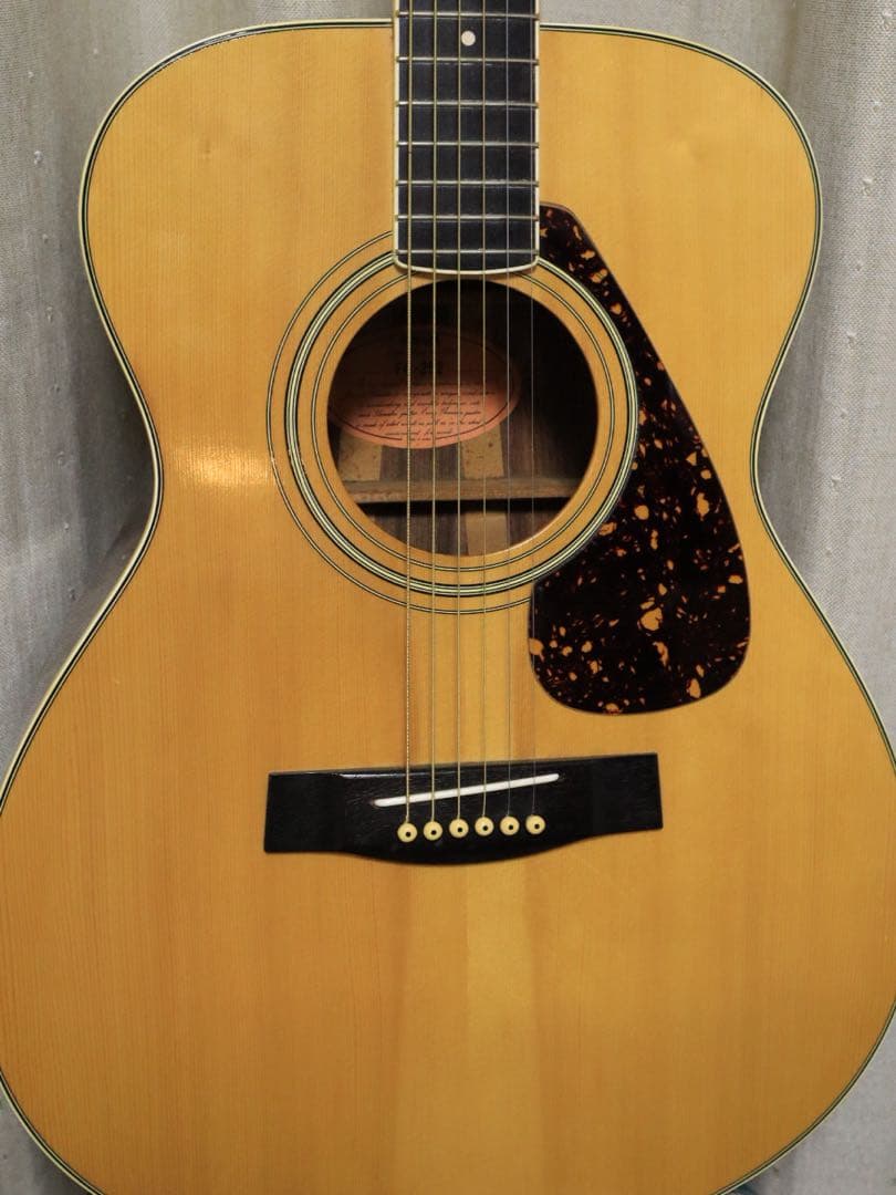 Yamaha FG-252 アコースティックギター