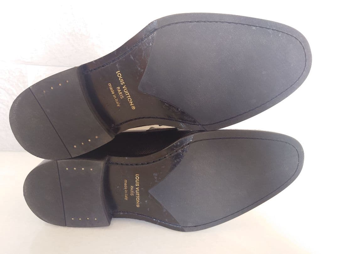 【未使用】ルイヴィトン LVロゴ入りローファー　ルイライン　メジャーライン