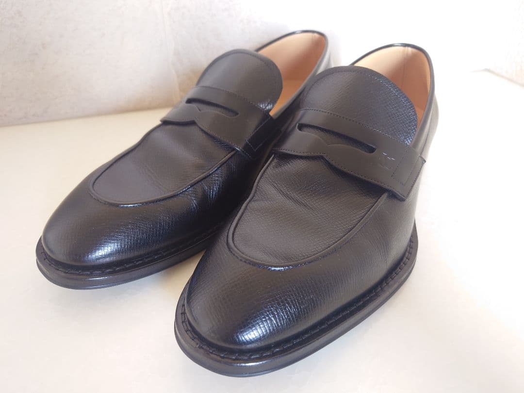 【未使用】ルイヴィトン LVロゴ入りローファー　ルイライン　メジャーライン