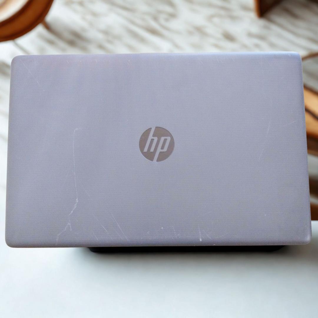 快速★HP 15インチ 第8世代i5 8GB SSD256GB DVD 大画面