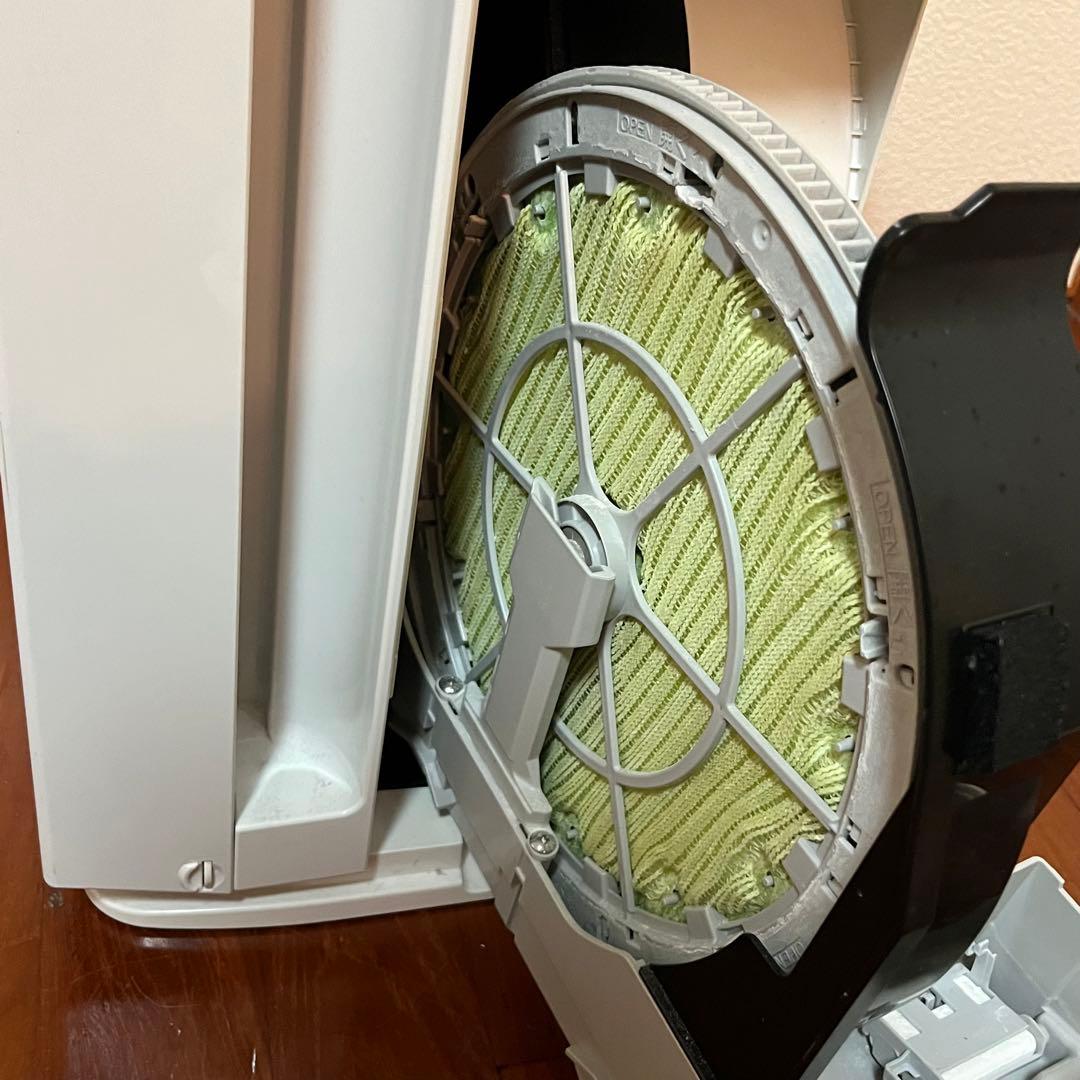 中古 ダイキン 空気清浄機 MCK70XY-W 2020年製 動作確認済み