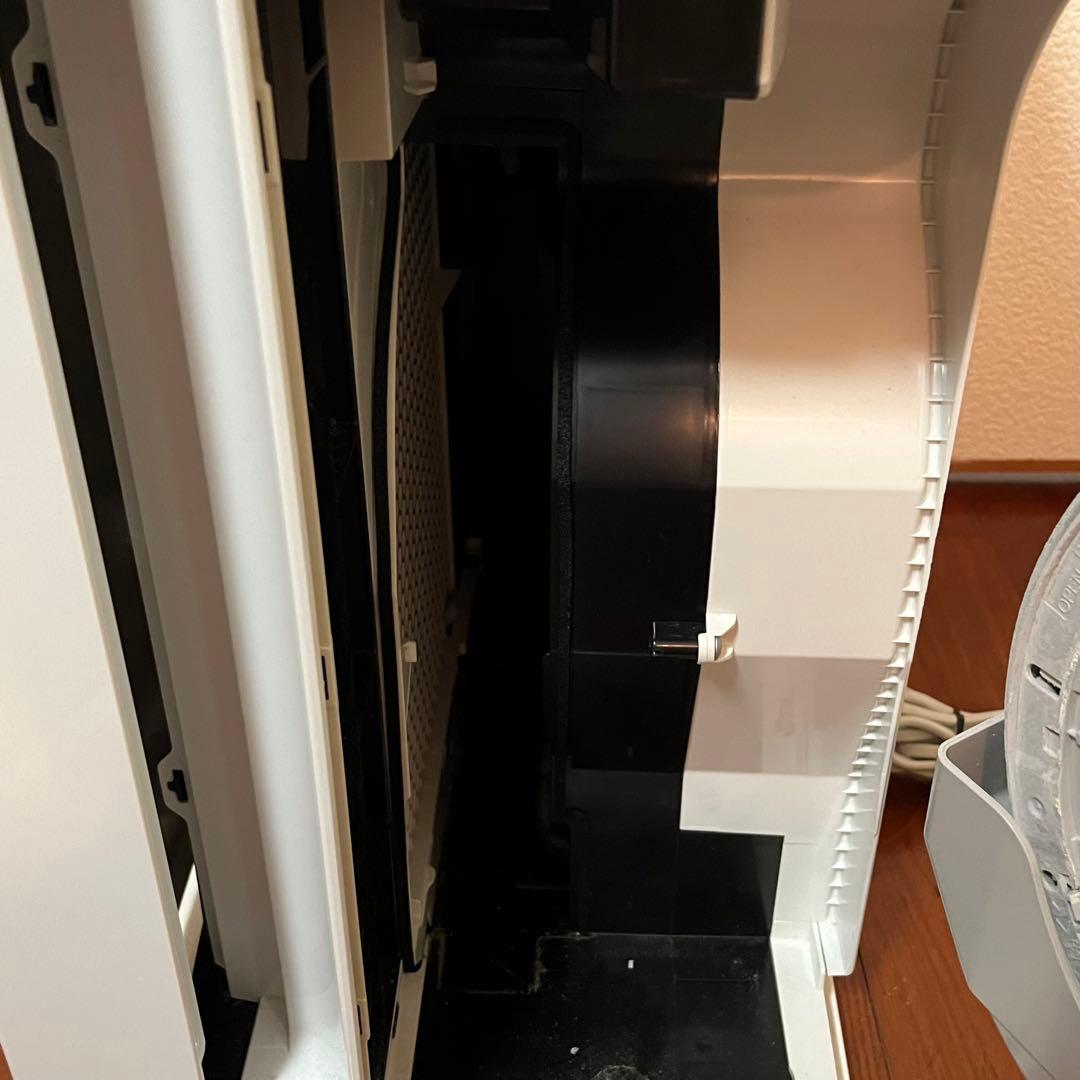 中古 ダイキン 空気清浄機 MCK70XY-W 2020年製 動作確認済み