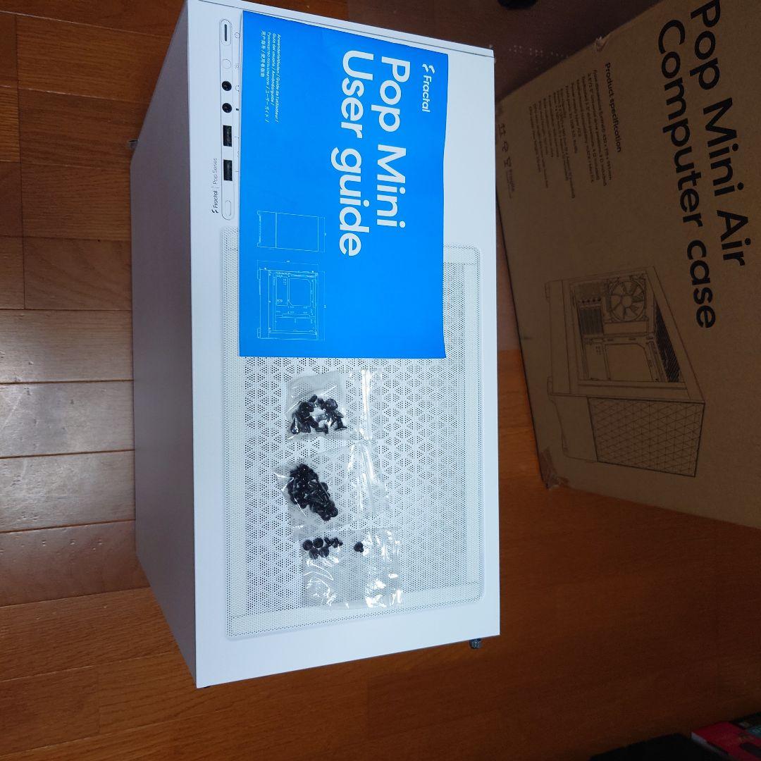 Fractal Pop Mini Air (ホワイトファンのおまけ付き）